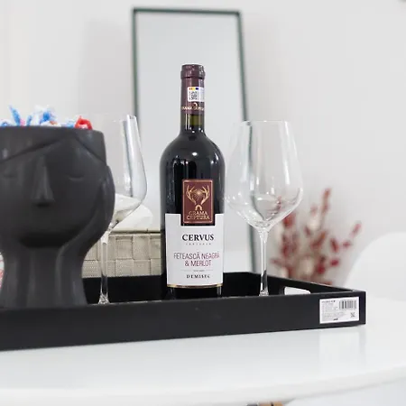 아파트 Republicii Quiet Courtyard