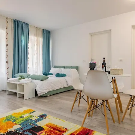 Republicii Quiet Courtyard 아파트