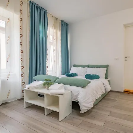 Republicii Quiet Courtyard Appartamento