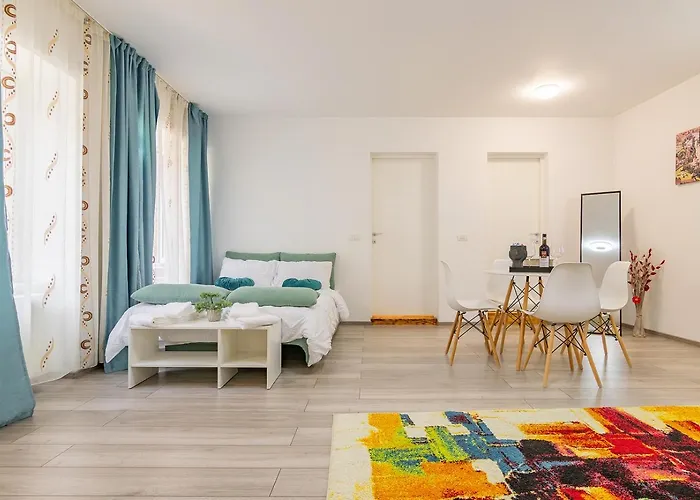 Republicii Quiet Courtyard Apartment