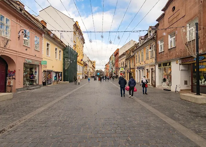 Republicii Quiet Courtyard